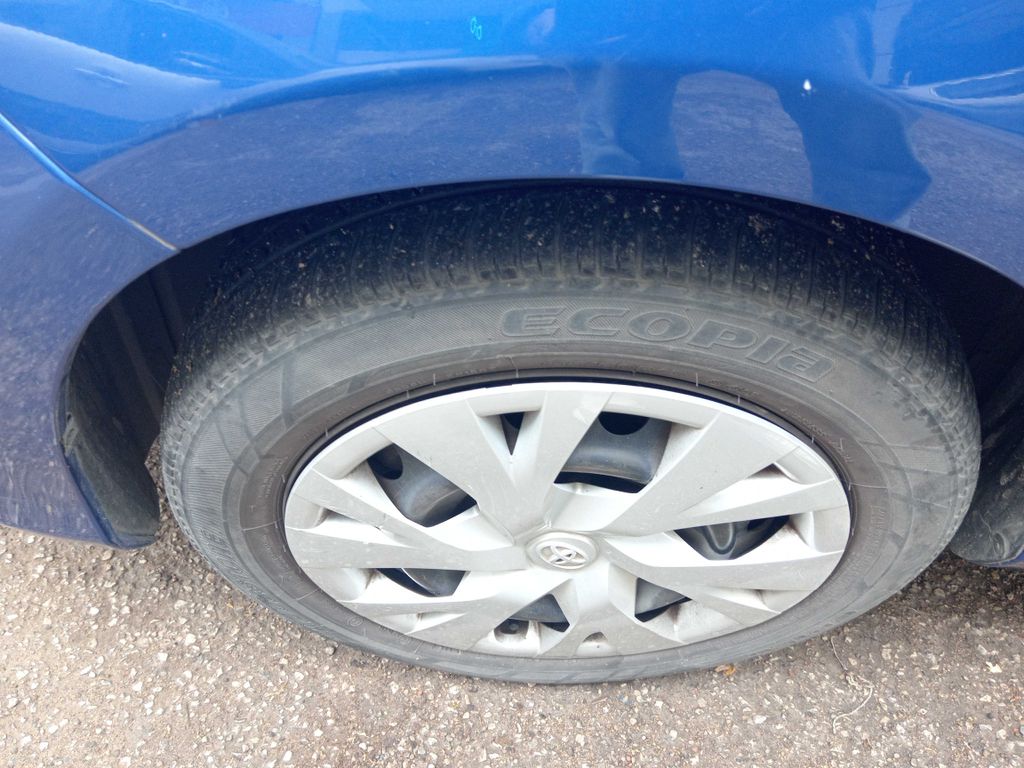TOYOTA Yaris 2019