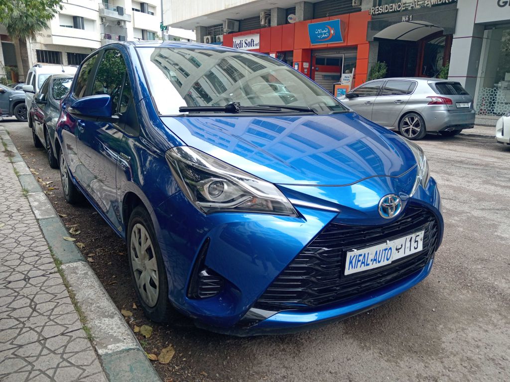 TOYOTA Yaris 2019