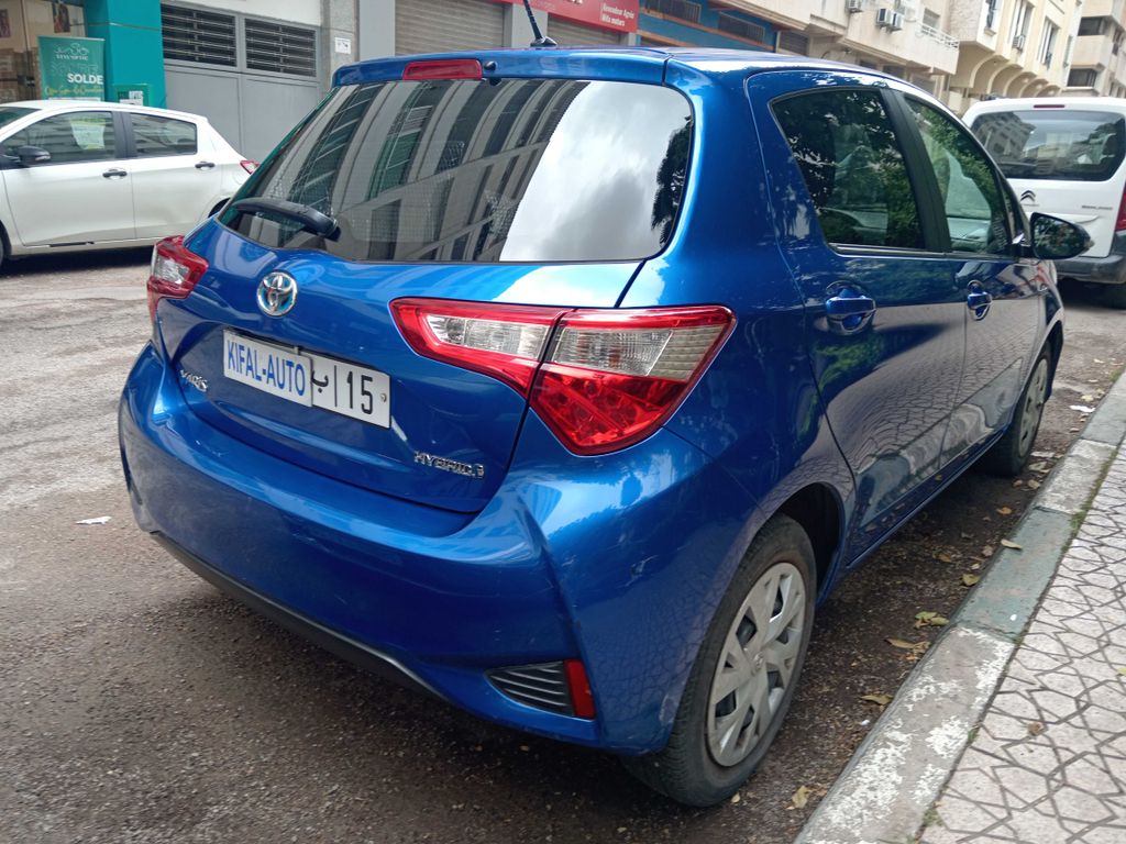 TOYOTA Yaris 2019