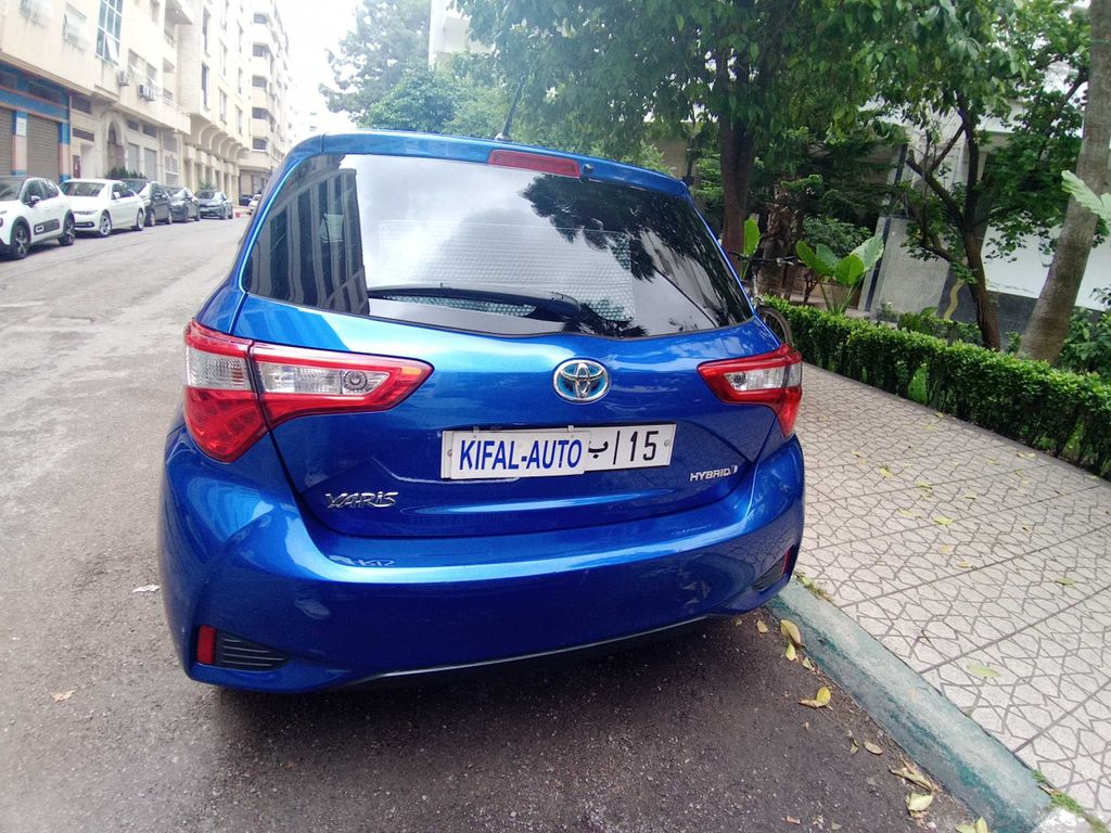 TOYOTA Yaris 2019