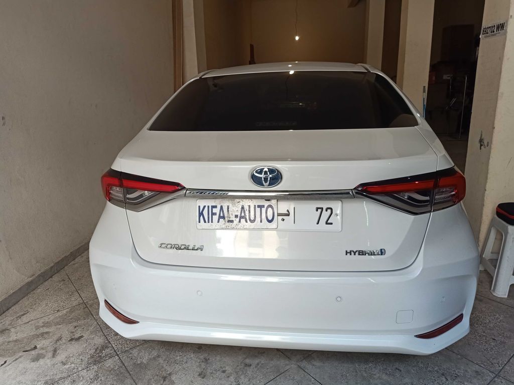 TOYOTA Corolla Prestige 2022