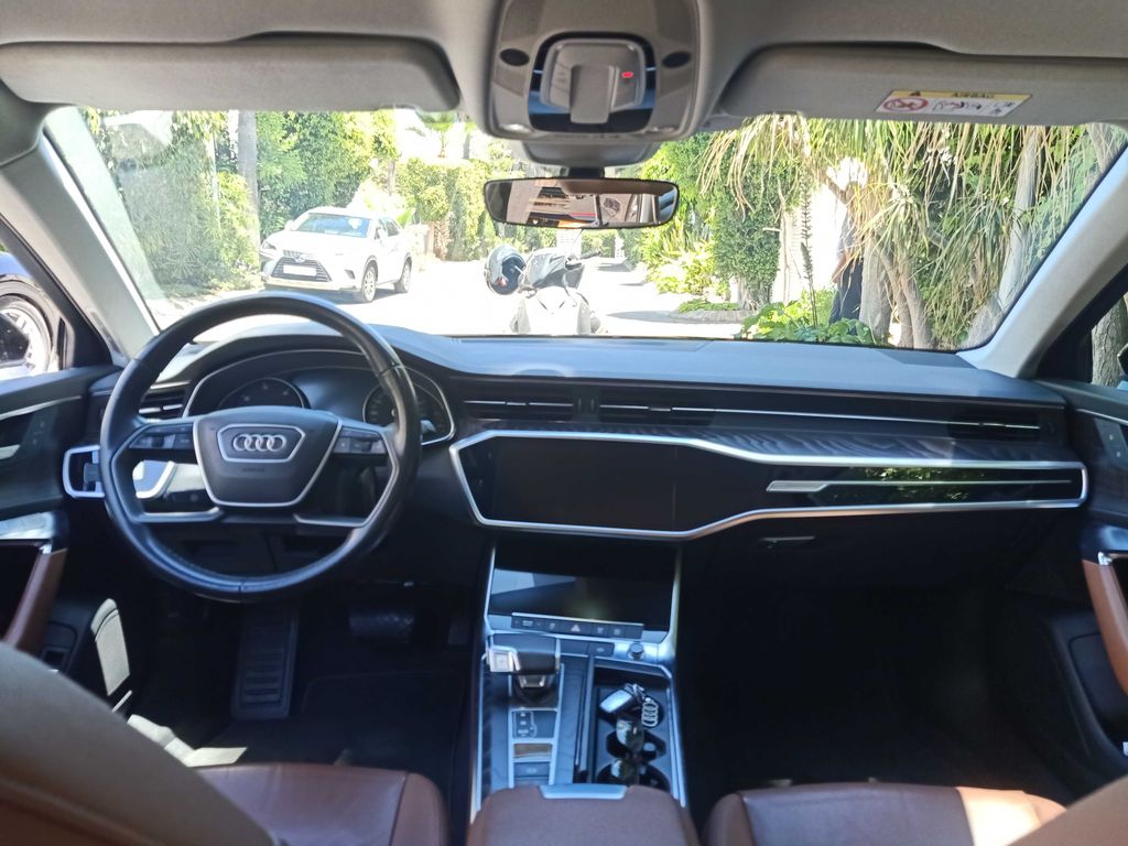 AUDI A6 2023