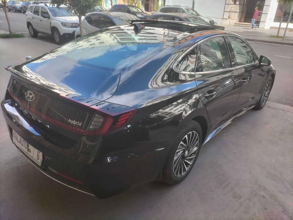 HYUNDAI Sonata 2022