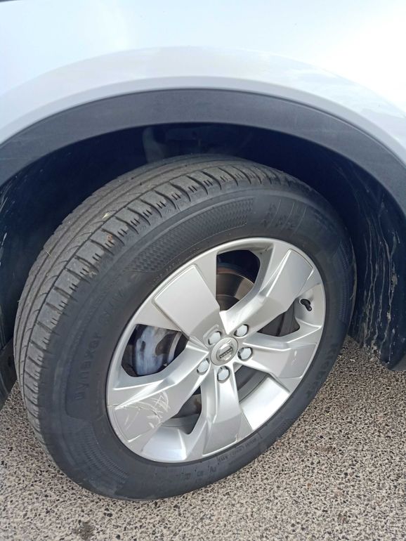 VOLVO XC40 2020