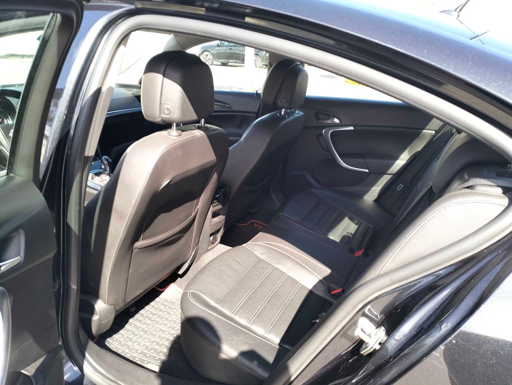 OPEL Insignia 2015