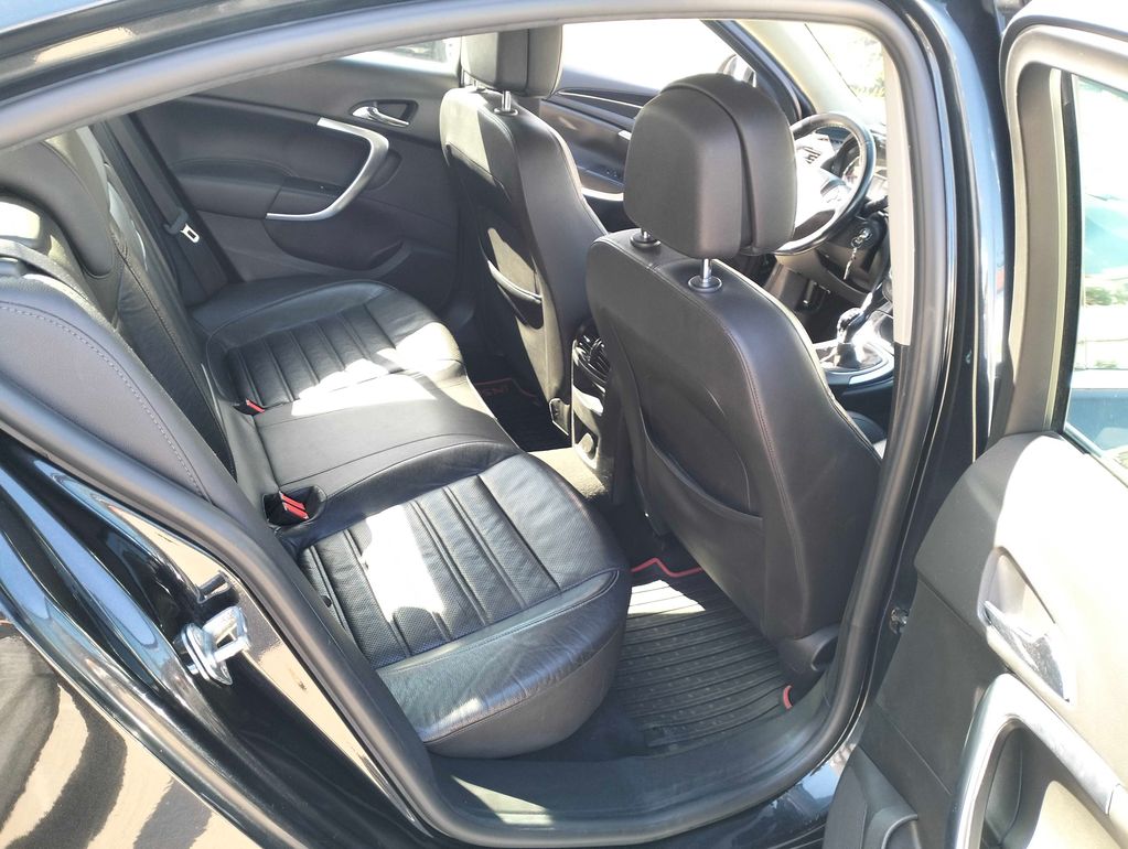 OPEL Insignia 2015