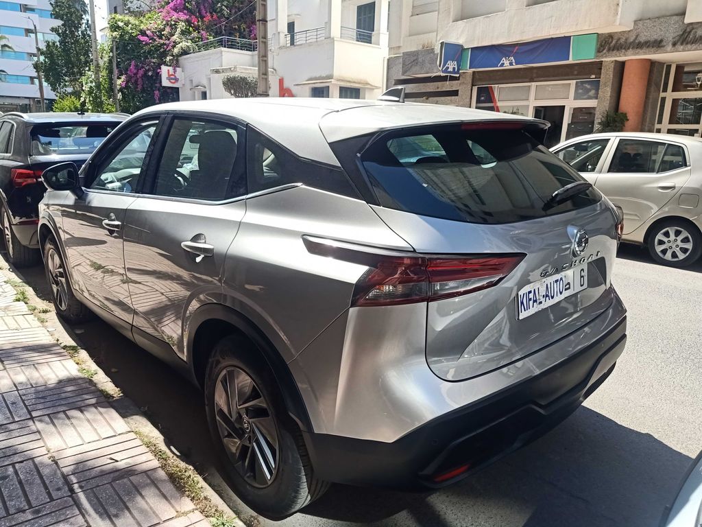 NISSAN Qashqai 2022
