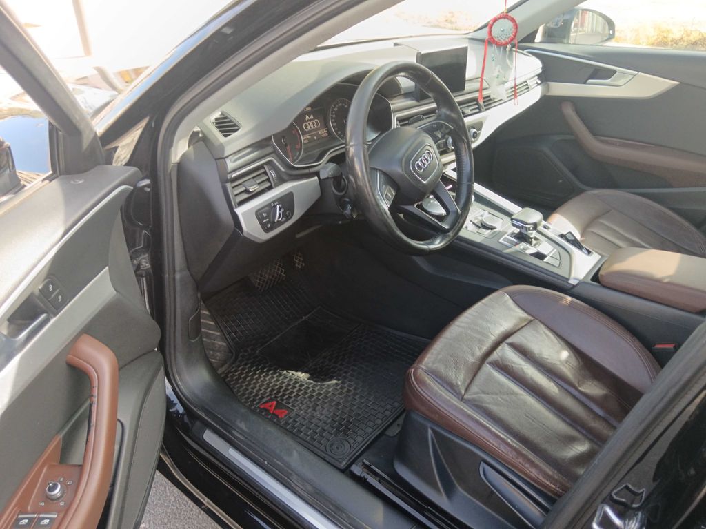 AUDI A4 2016