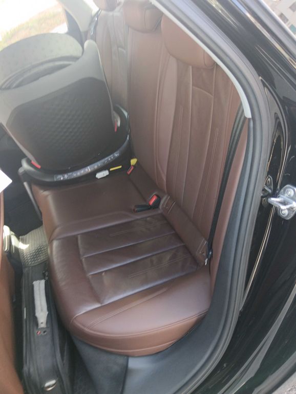 AUDI A4 2016