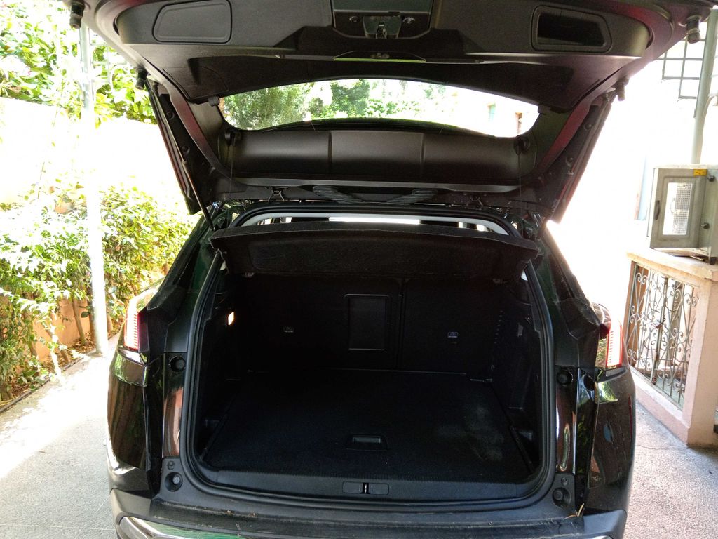 PEUGEOT 3008 2019