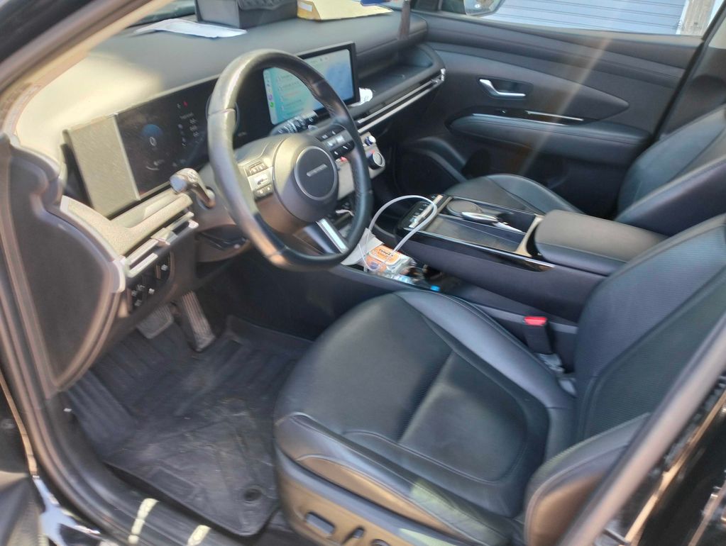 HYUNDAI Tucson 2025