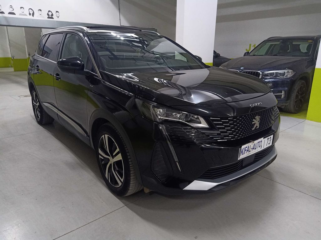 PEUGEOT 5008 2022
