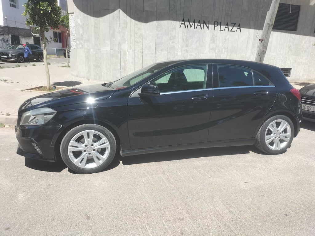 MERCEDES-BENZ Classe A 2016