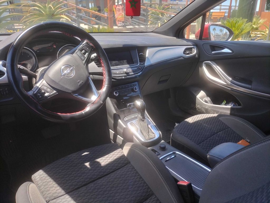 OPEL Astra 2021