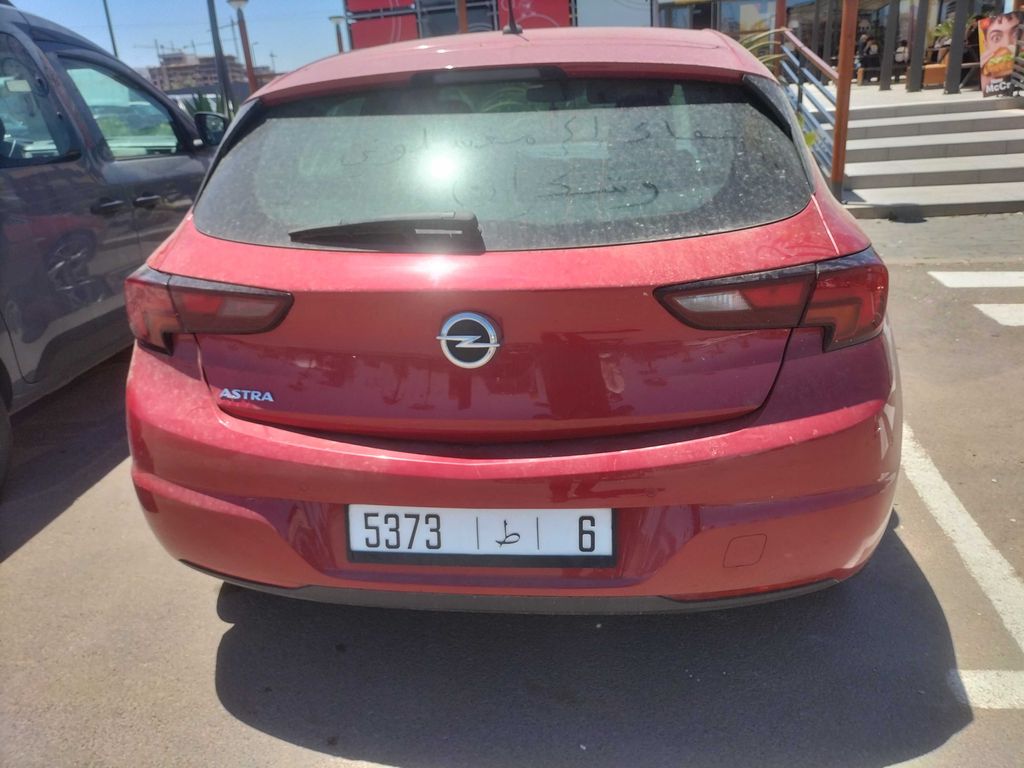 OPEL Astra 2021