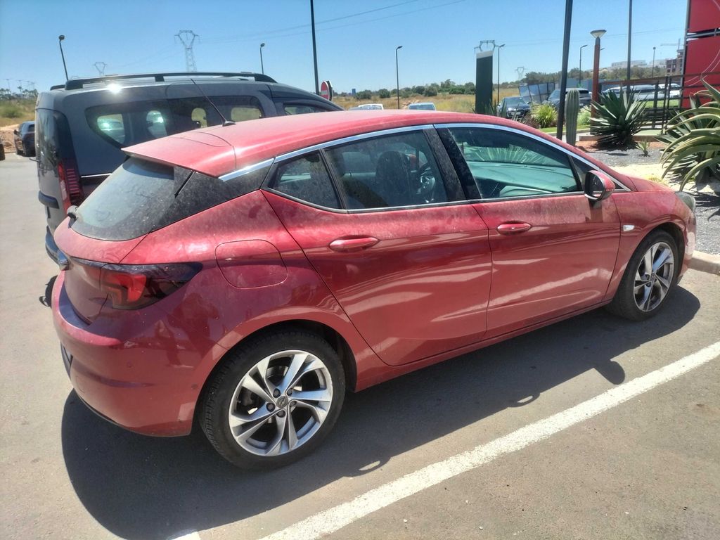 OPEL Astra 2021