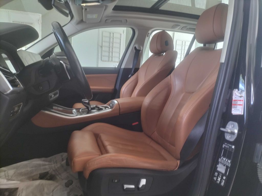 BMW X5 2021