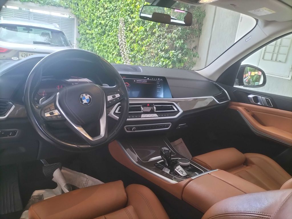 BMW X5 2021