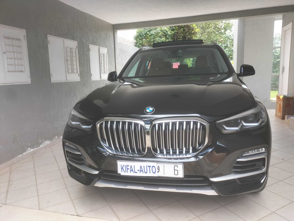 BMW X5 2021