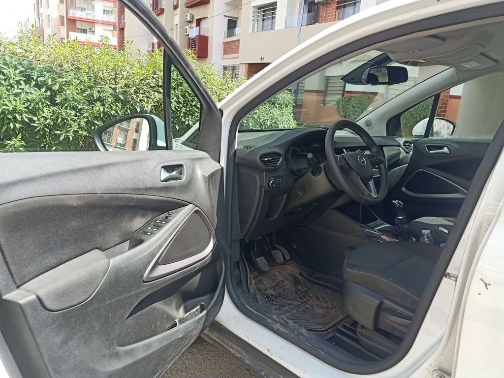 OPEL Crossland X 2019