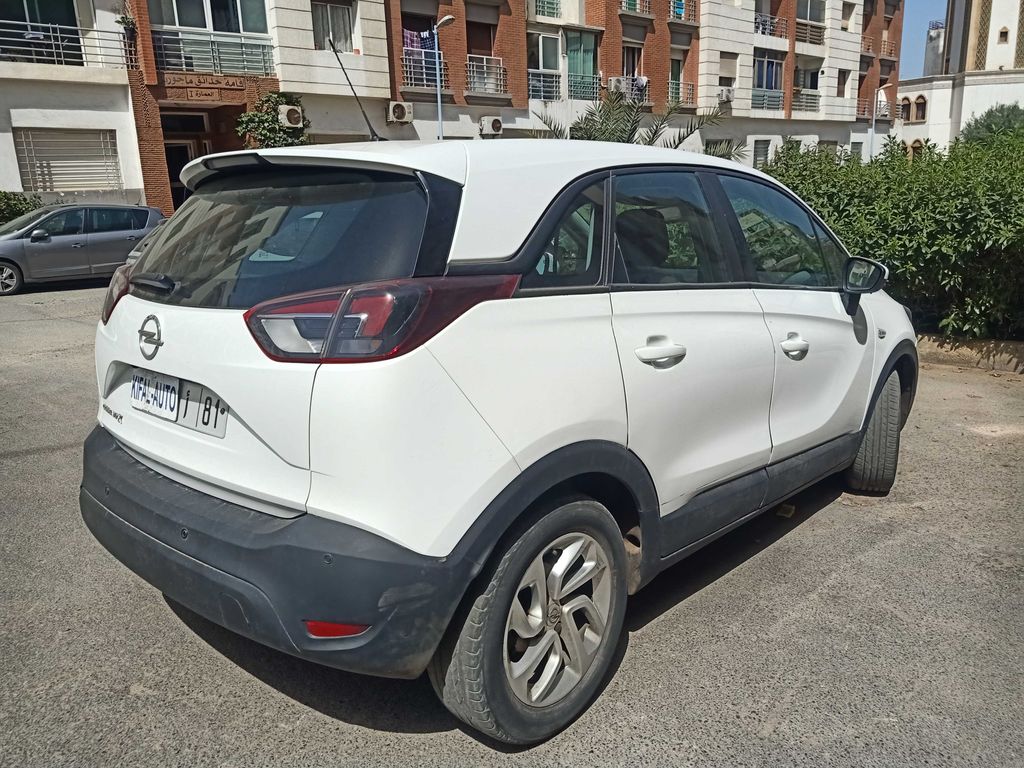 OPEL Crossland X 2019
