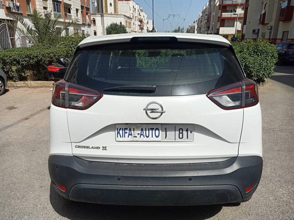 OPEL Crossland X 2019