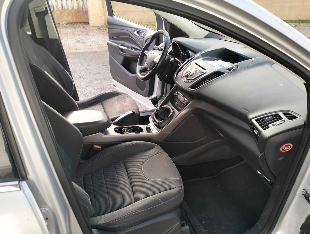 FORD Kuga 2015
