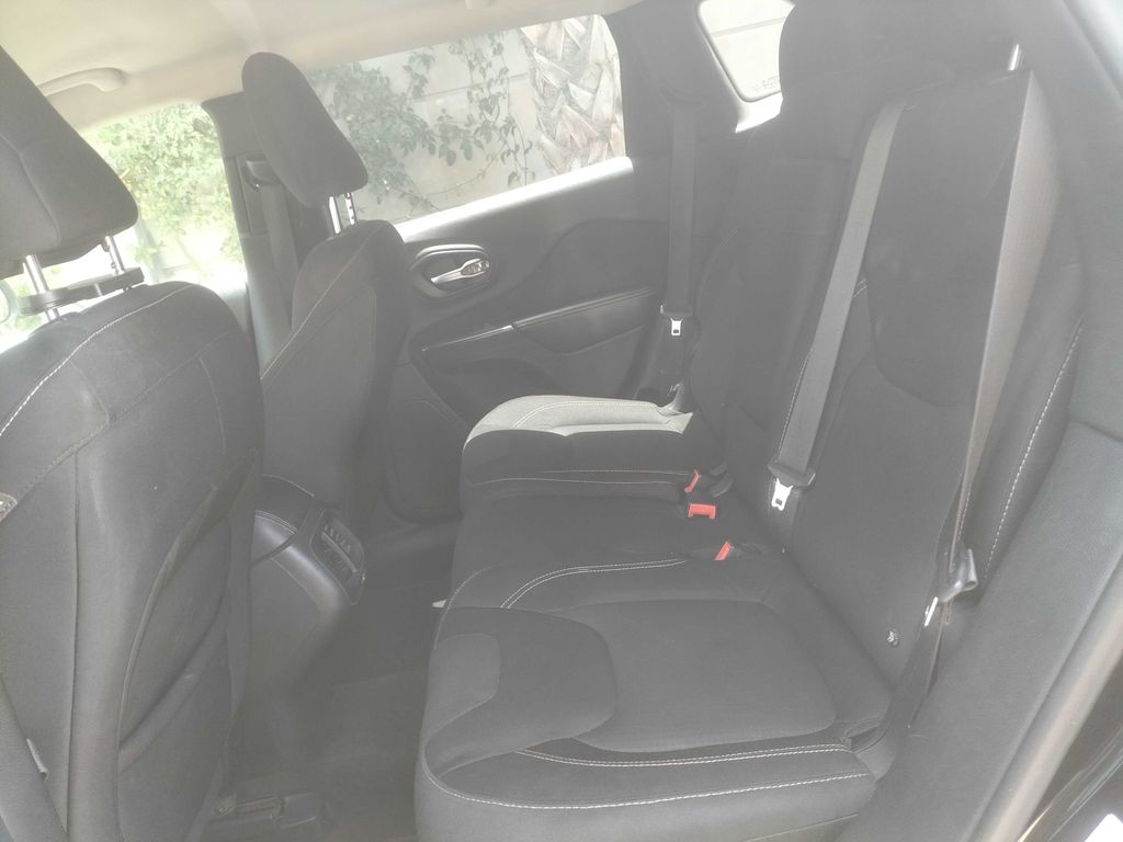 JEEP Cherokee 2015
