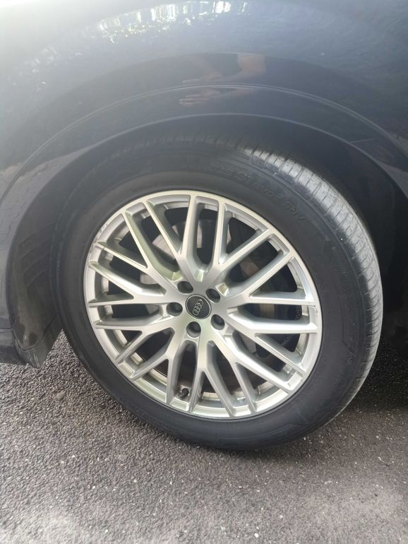 AUDI Q7 2016