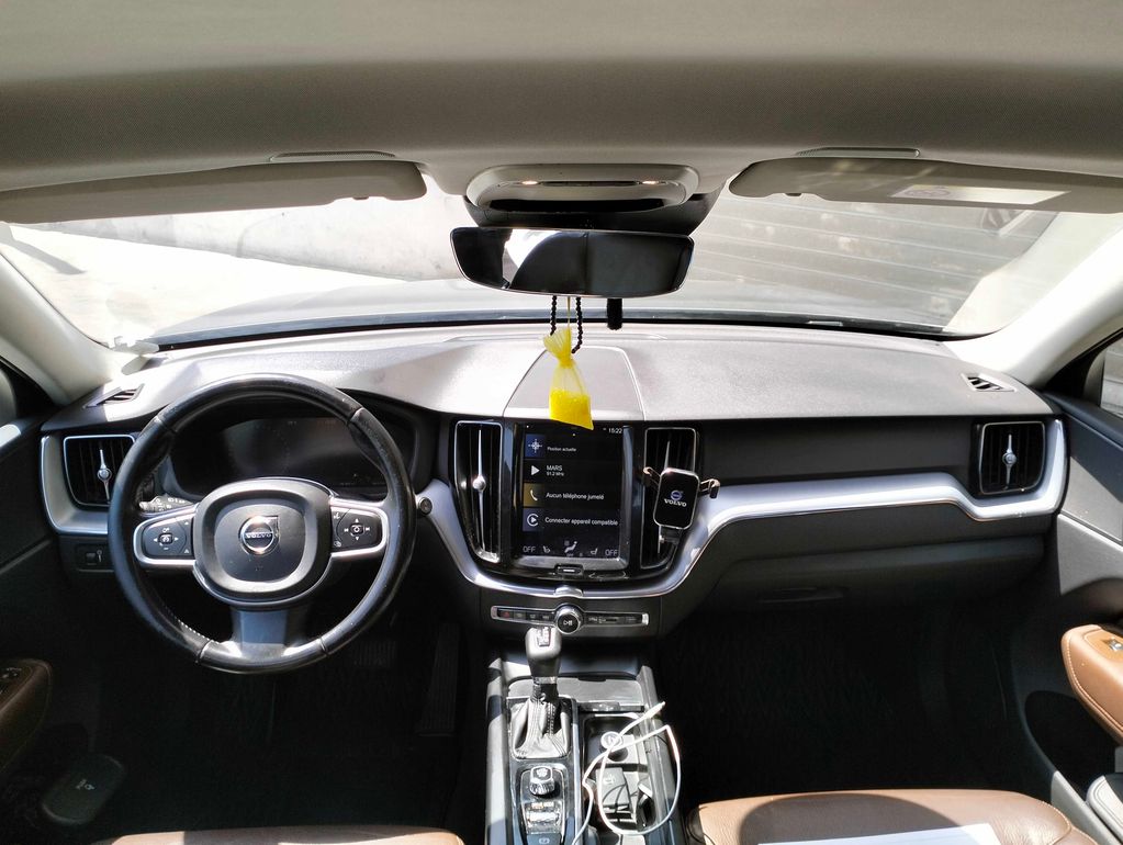 VOLVO XC60 2020