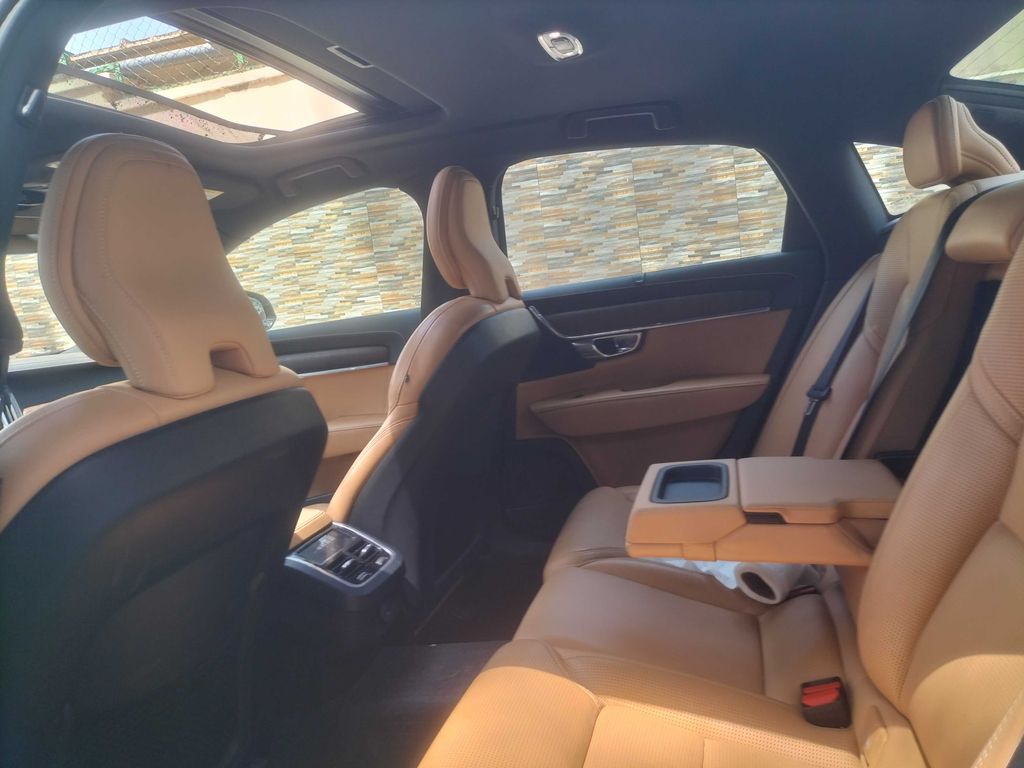 VOLVO S90 2022