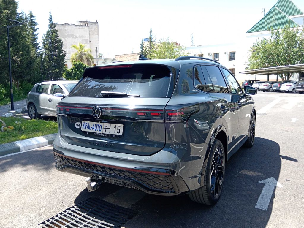 VOLKSWAGEN Tiguan 2025