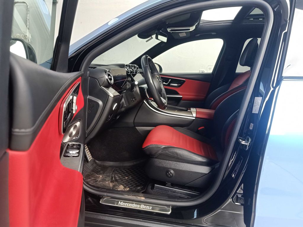 MERCEDES-BENZ GLC 2023