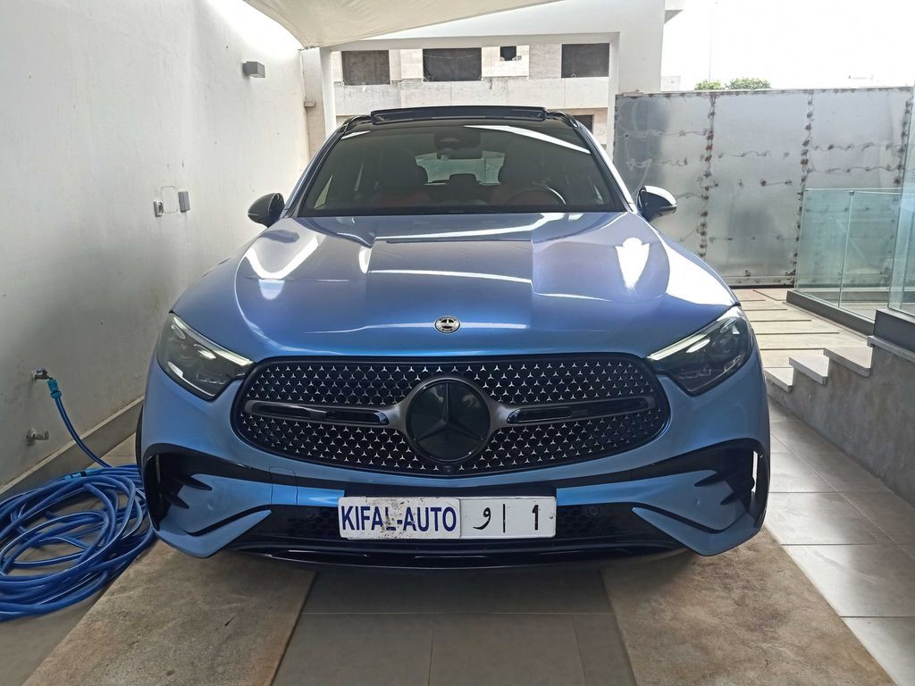 MERCEDES-BENZ GLC 2023