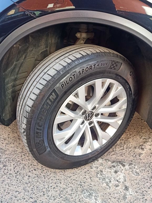 VOLKSWAGEN Touareg 2022