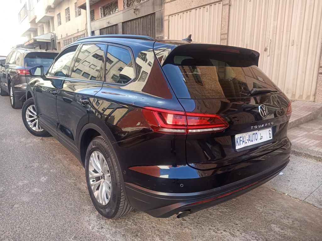 VOLKSWAGEN Touareg 2022