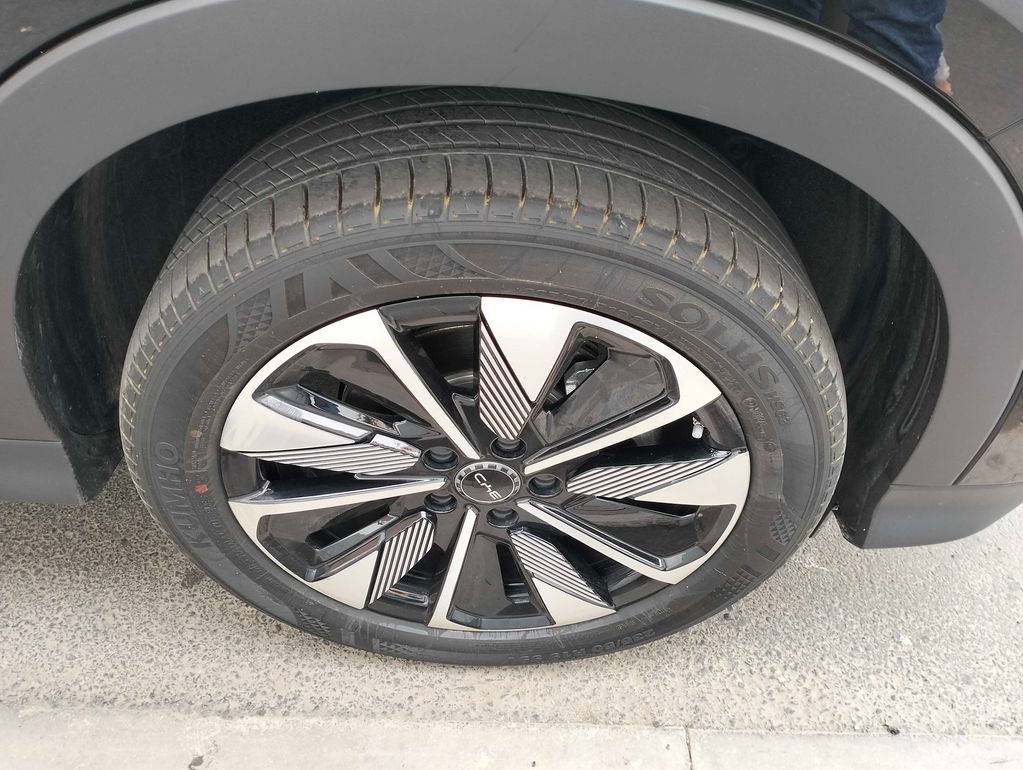 BYD Song Plus DM-i 2025