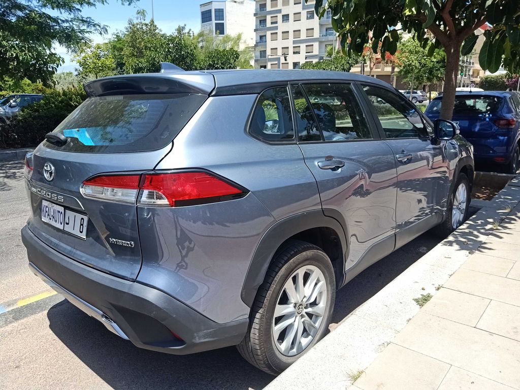 TOYOTA COROLLA CROSS 2025