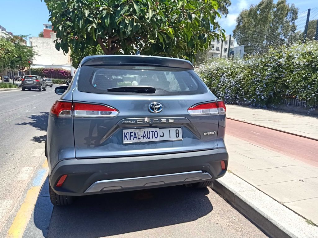 TOYOTA COROLLA CROSS 2025
