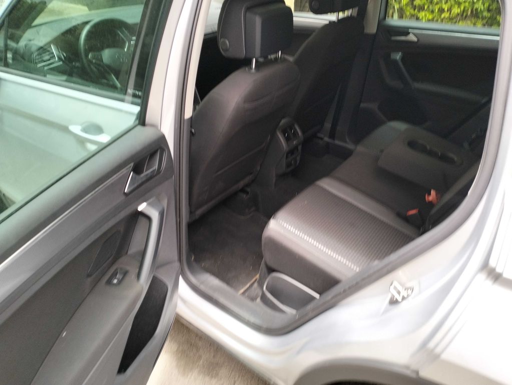 VOLKSWAGEN Tiguan 2021