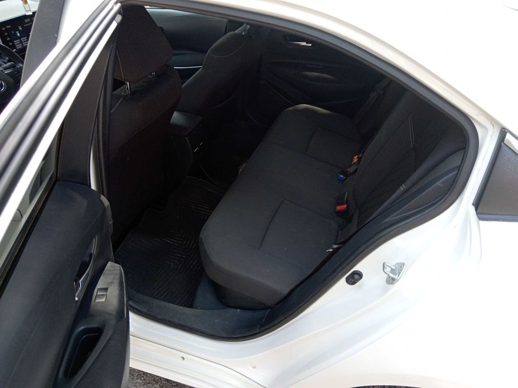 TOYOTA Corolla Prestige 2021