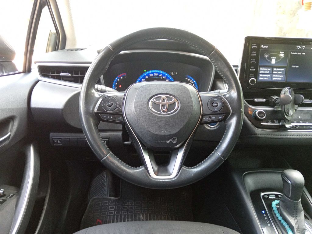 TOYOTA Corolla Prestige 2021