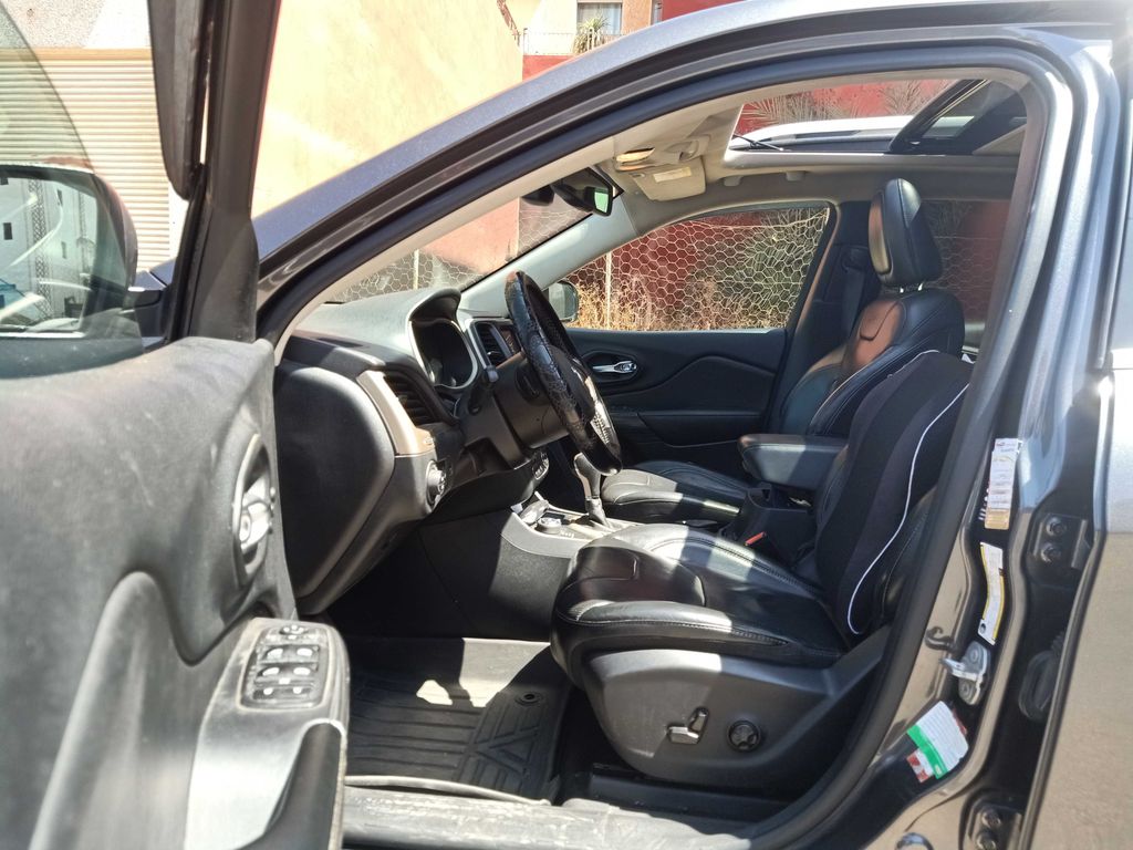 JEEP Cherokee 2016