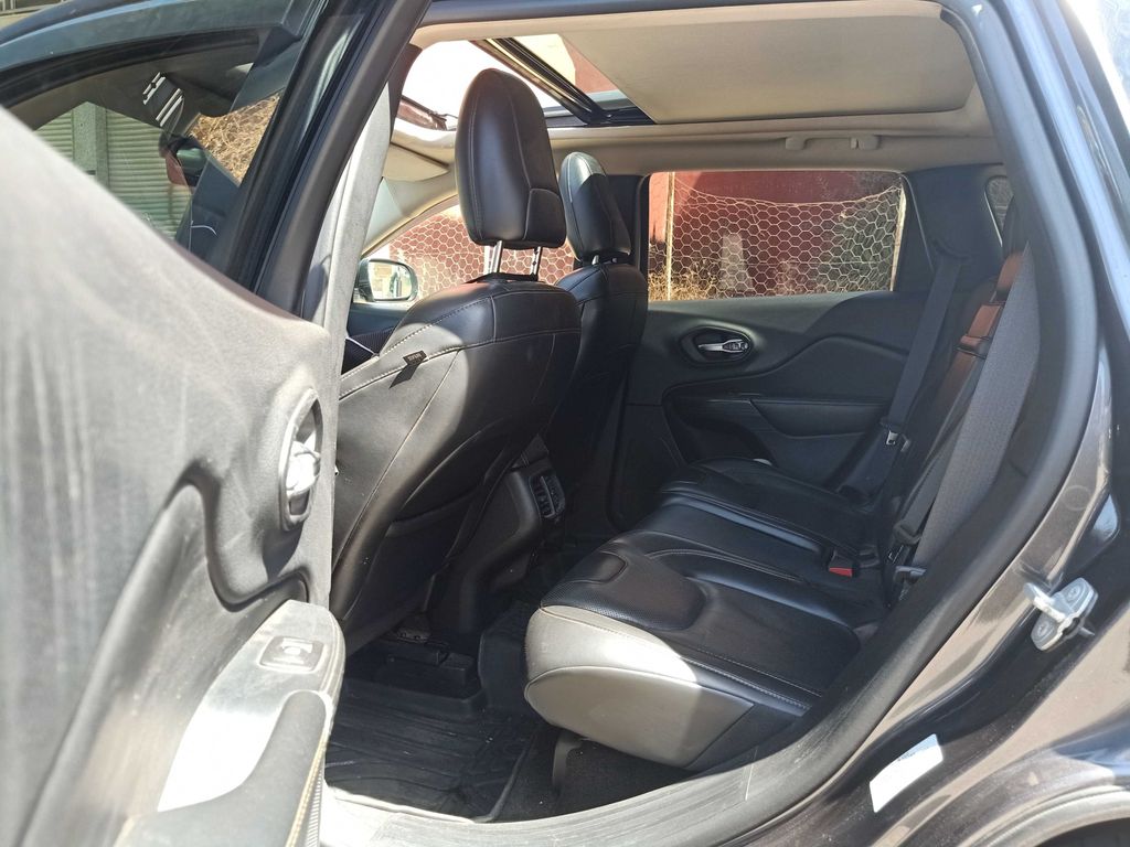 JEEP Cherokee 2016