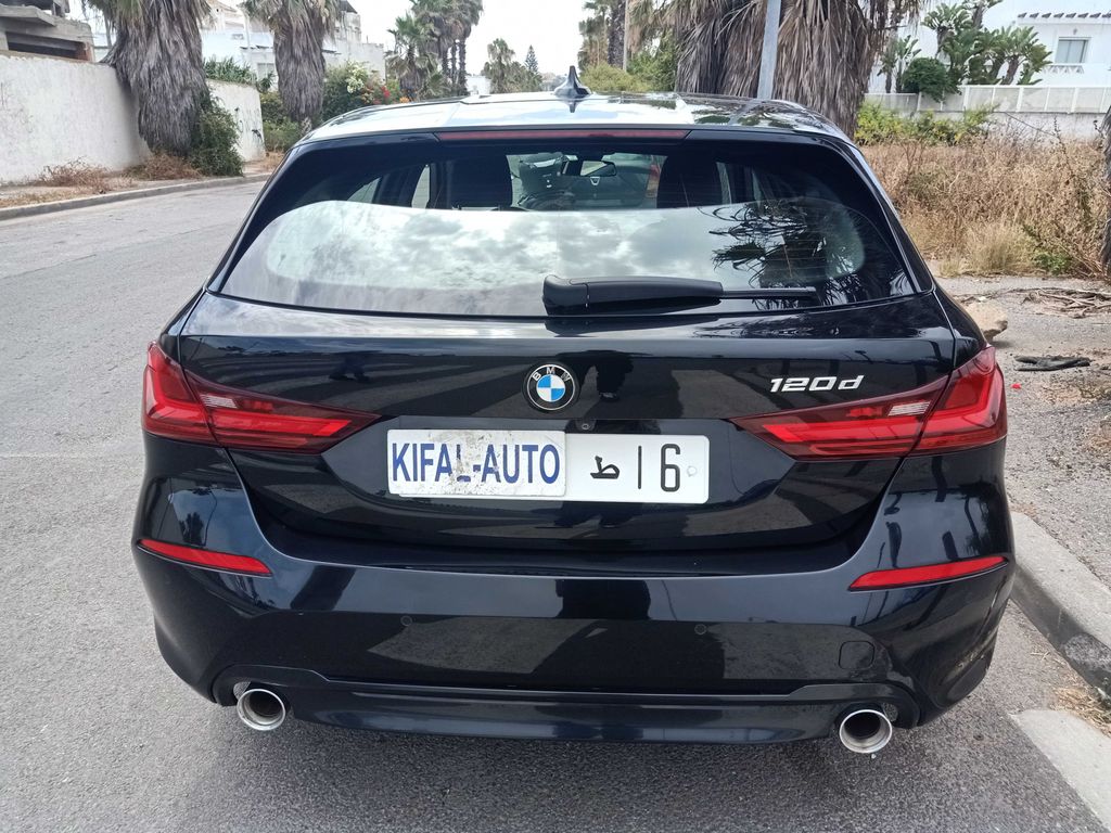 BMW SéRIE 1 2024