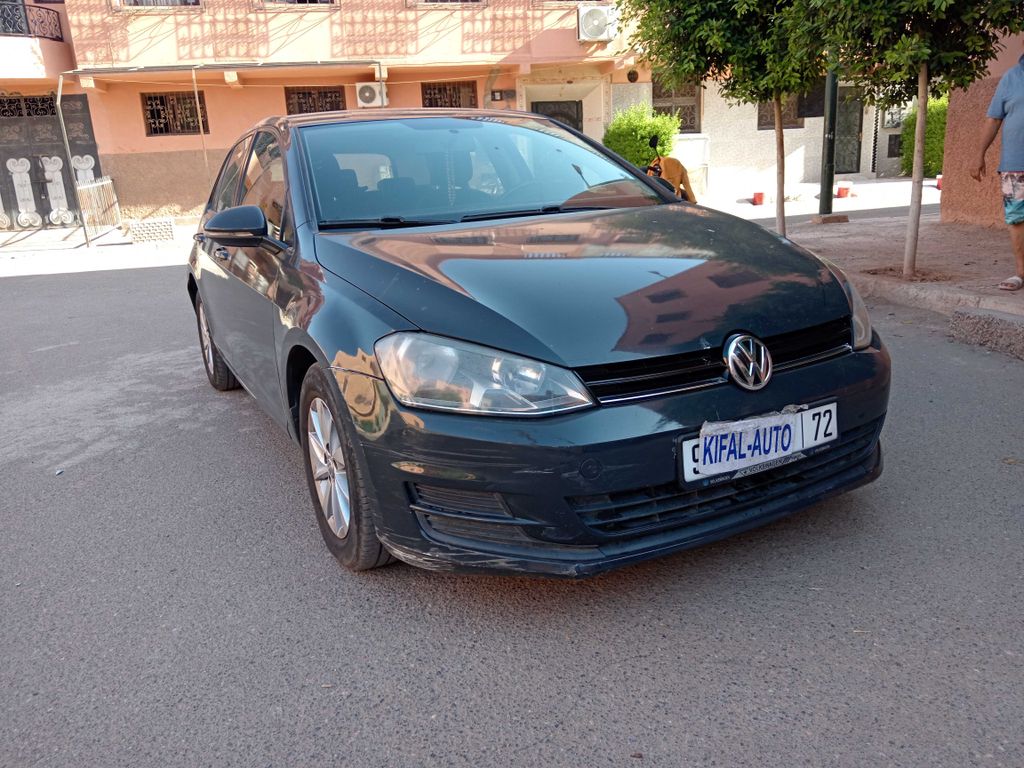 VOLKSWAGEN Golf 2017