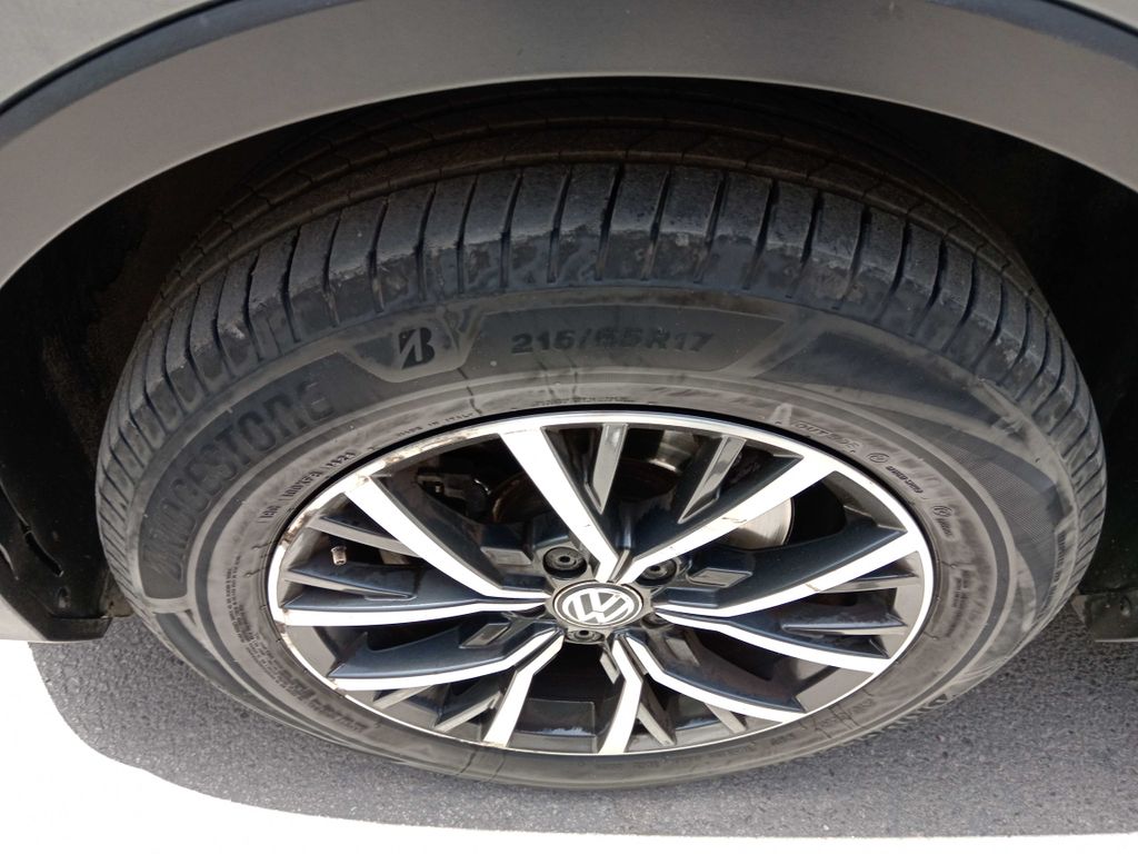 VOLKSWAGEN Tiguan 2018
