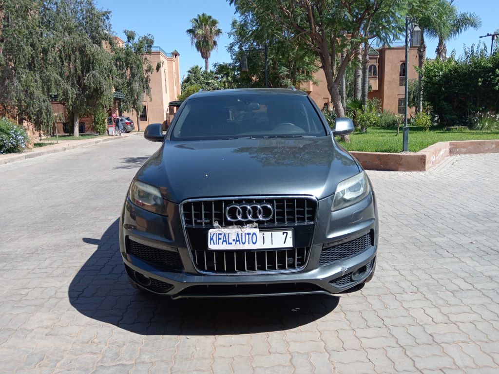AUDI Q7 2012