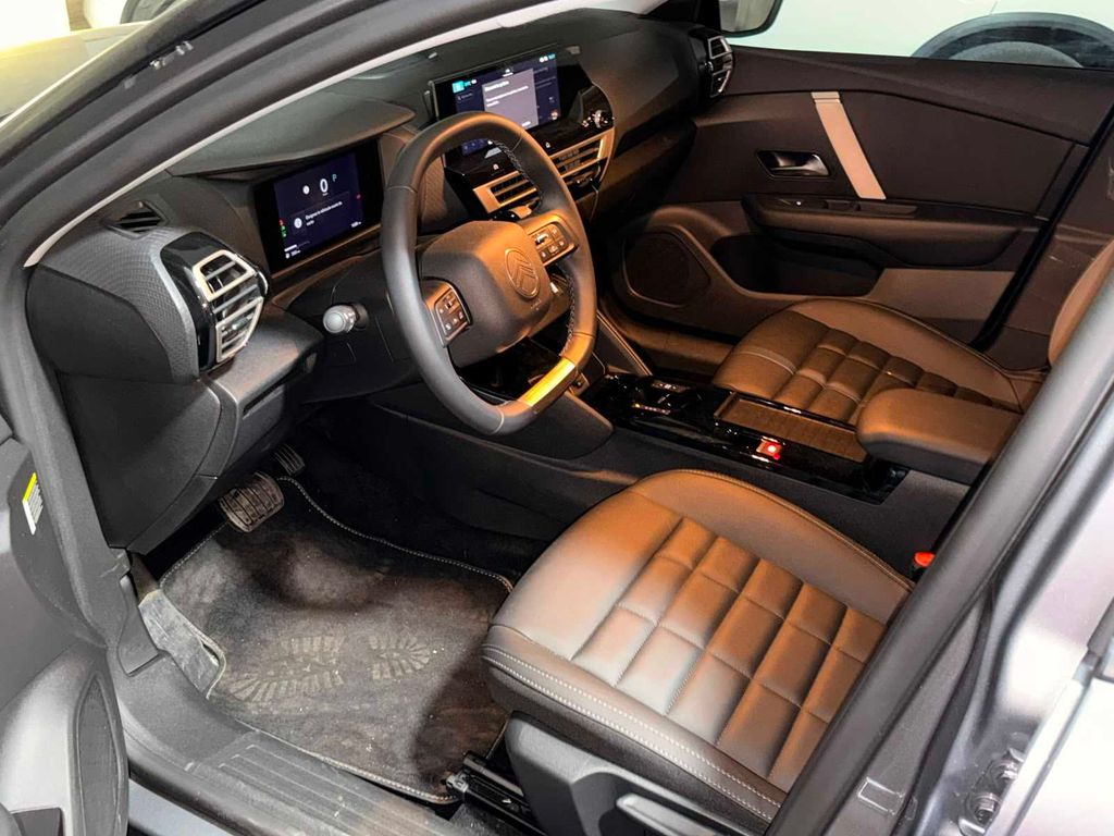 CITROEN C4 2025