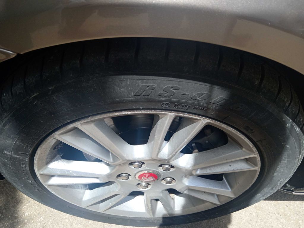 JAGUAR XE 2016